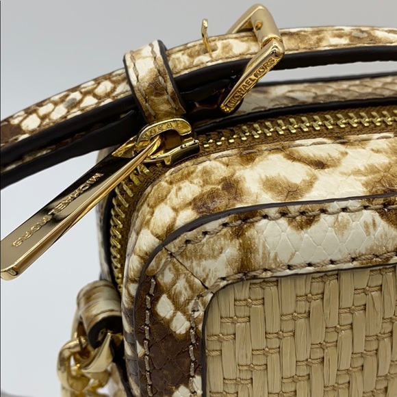 MICHAEL KORS STRAW PYTHON CAPSULE JSI LG EW XBODY - Picture 10 of 15